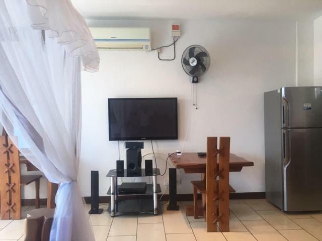 Bamburi Beach Studio Apartment B41 Luaran gambar